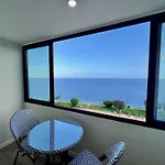 Ocean Horizon Apartment *